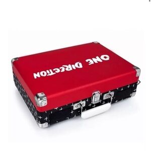 One direction record player rare crosley red black Harry styles Louis Tomlinson